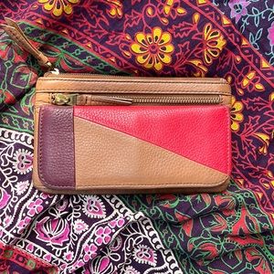 Fossil wallet clutch